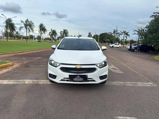 CHEVROLET ONIX 1.0 MPFI JOY 8V FLEX 4P MANUAL CHEVROLET ONIX 1.0 MPFI JOY 8V FLEX 4P MANUAL
